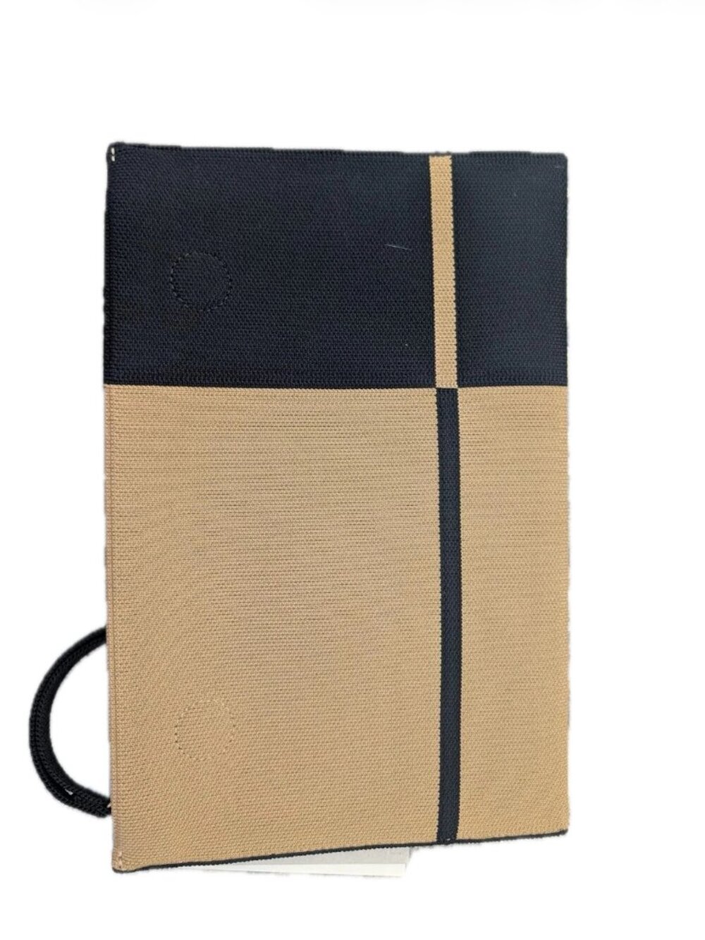 NWT Rothy's Wristlet in the Signature Black and Camel RARE